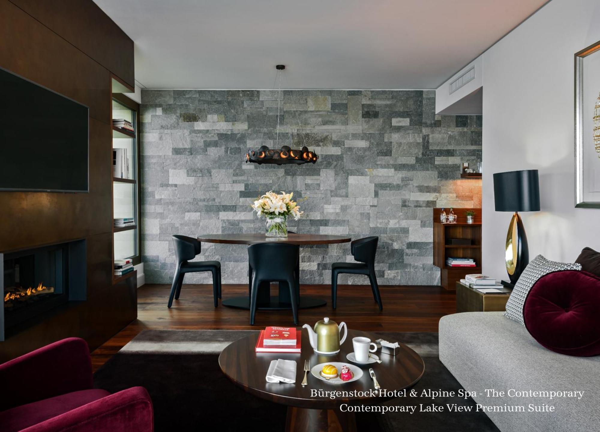 Contemporary Lake View Premium Suite